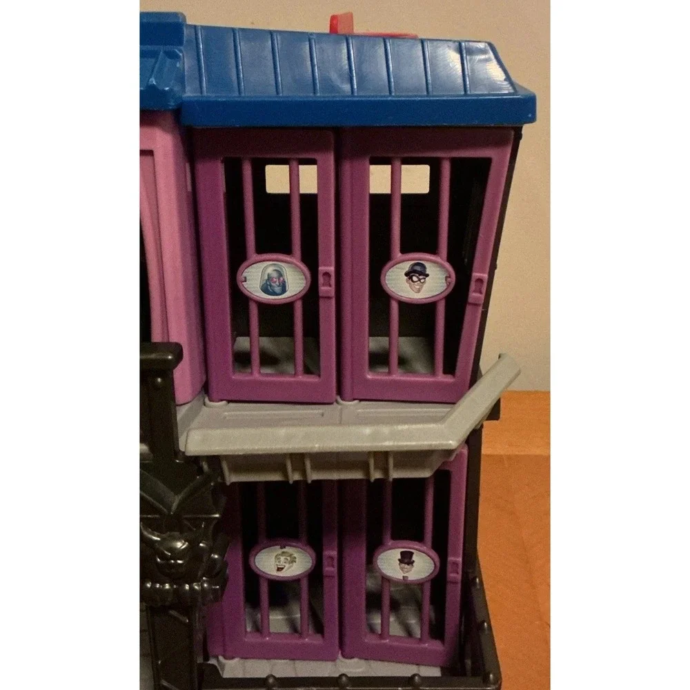 Imaginext DC Gotham City Jail Batman Playset Fisher‎ Price, Missing Doors